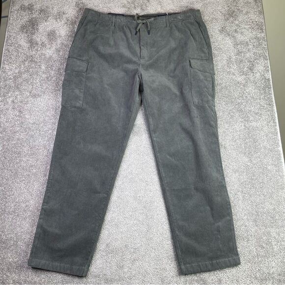 Vineyard Vines Cargo Pants Men’s XXL Gray Corduroy Straight Pockets Preppy - Picture 1 of 13